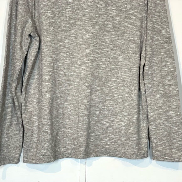Treasure & Bond Double Knit Henley in Heather Grey - Picture 6 of 9